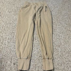 Free people joggers!